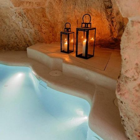 Alesia Luxury Cave Bed & Breakfast Ostuni Exterior foto