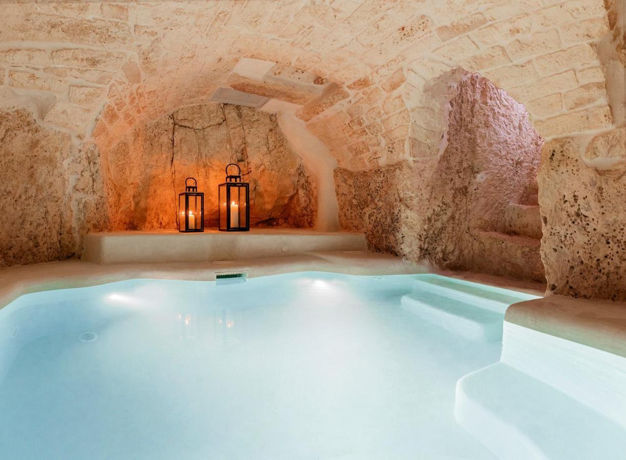 Alesia Luxury Cave Bed & Breakfast Ostuni Exterior foto