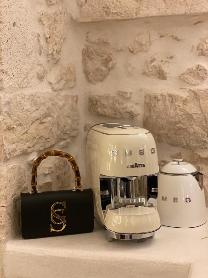 Alesia Luxury Cave Bed & Breakfast Ostuni Exterior foto