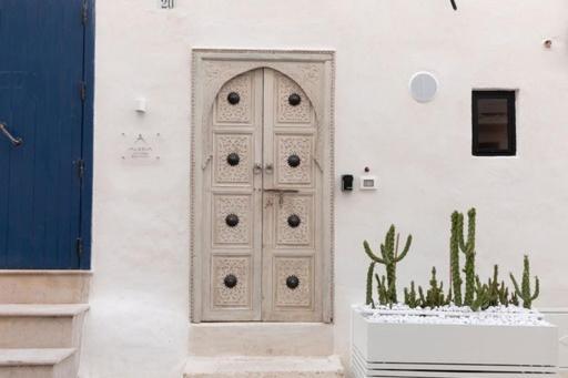 Alesia Luxury Cave Bed & Breakfast Ostuni Exterior foto